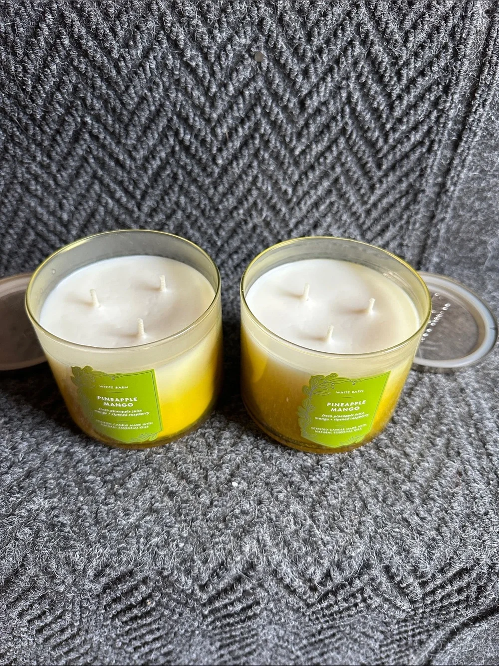 White Barn Pineapple Mango 3 Wick Candle